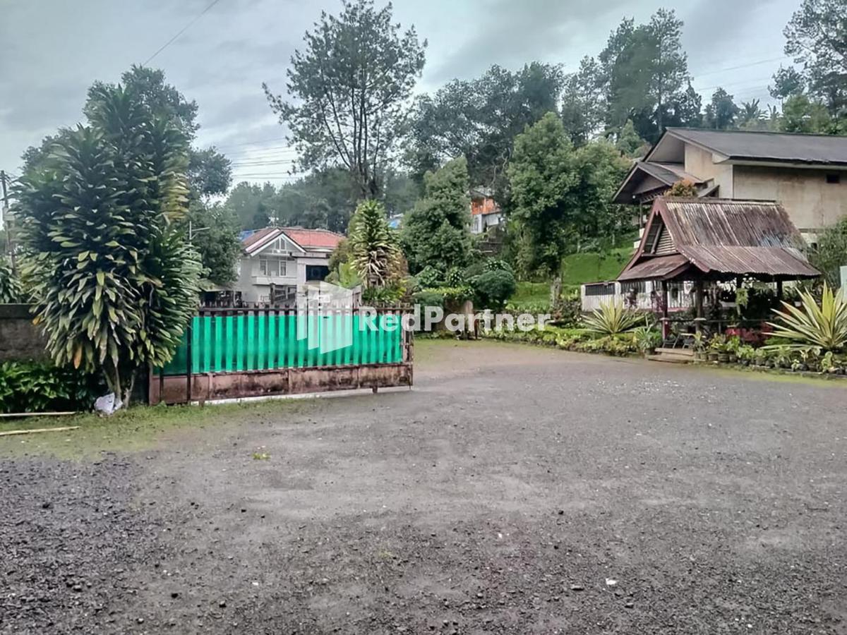 Pertiwi Village Redpartner Paragajen Dış mekan fotoğraf